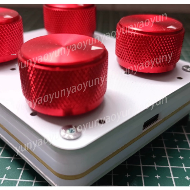 4개의 맞춤형 CC 노브 MIDI 컨트롤러 USB-C  - Audio Music Software 리뷰 및 가격